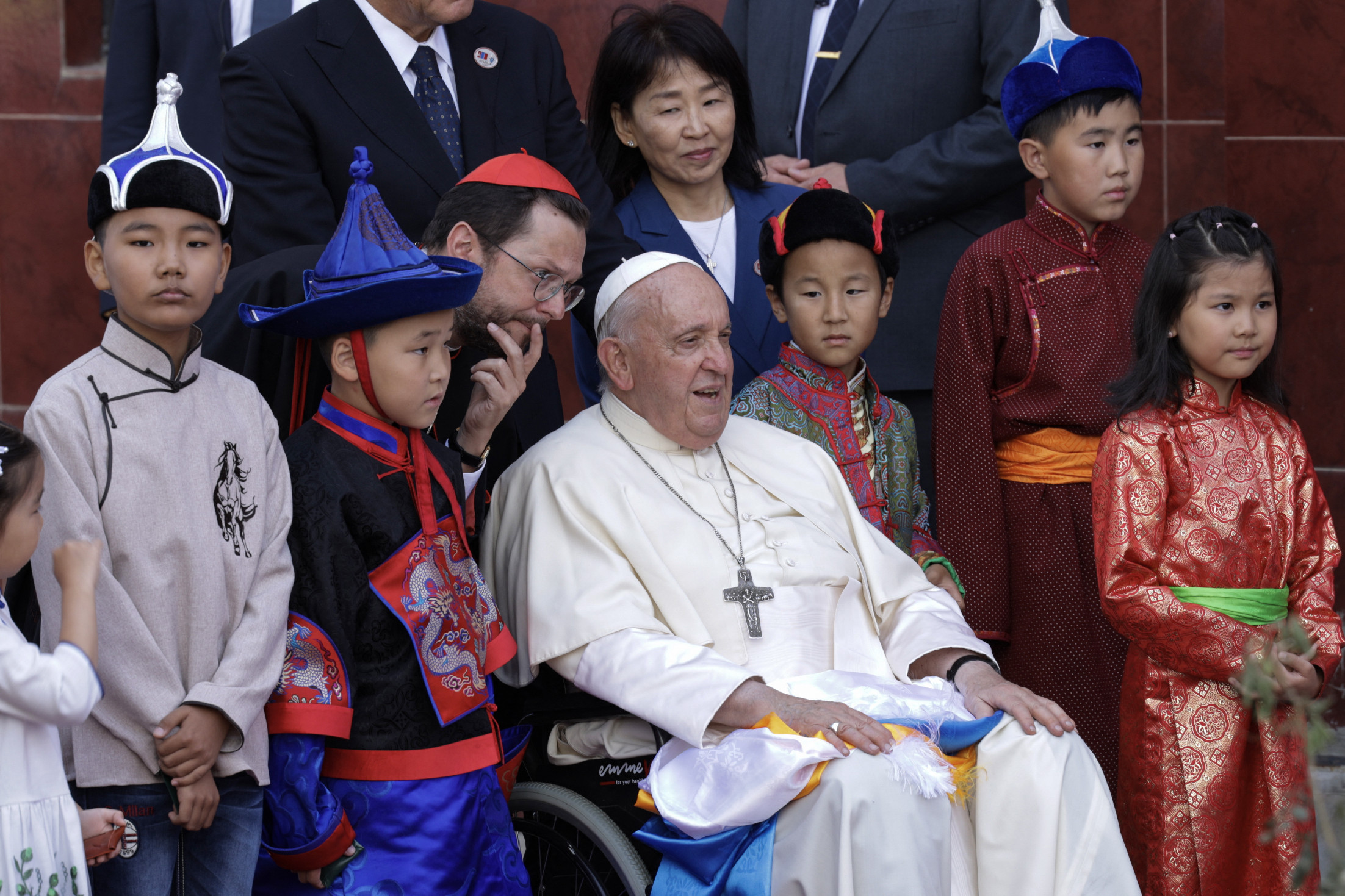 Ferenc pápa életére máig hatással van gyerekkori műtétje