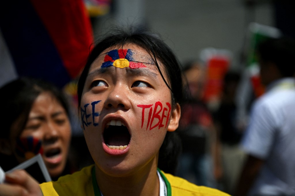 Tibeti menekültek tüntettek a G20 csúcstalálkozón