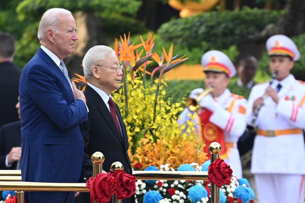 Vietnamba érkezett Joe Biden amerikai elnök