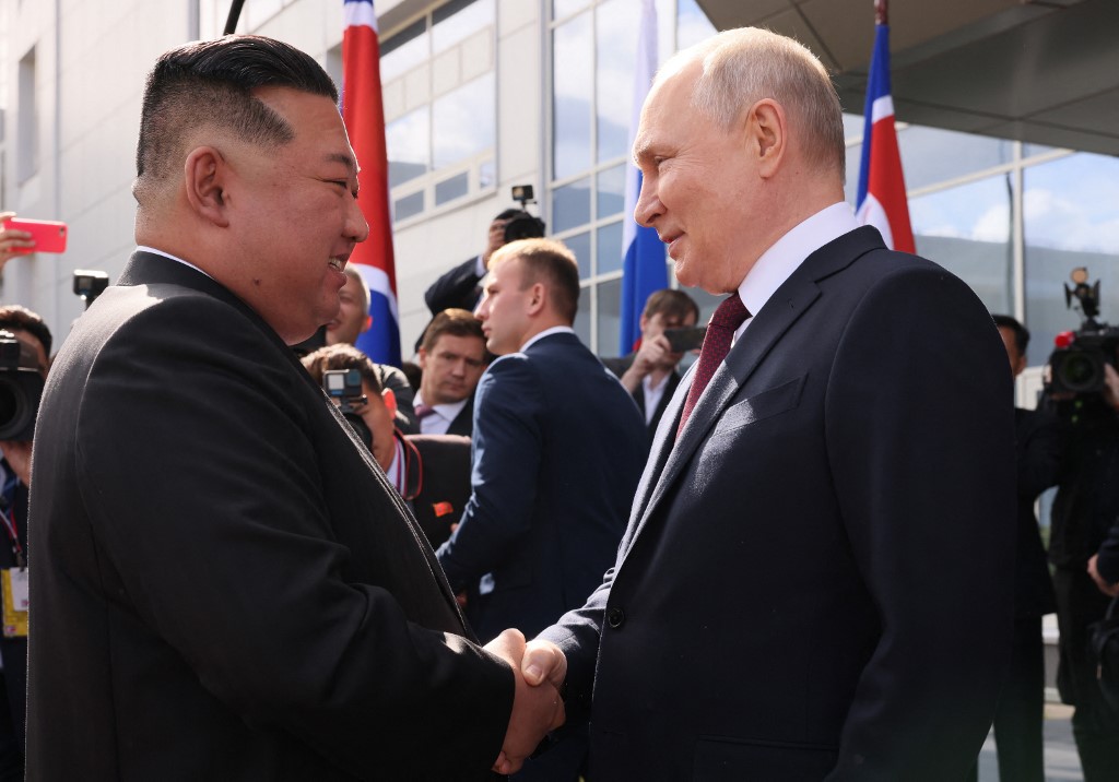 Fogadta az észak-koreai külügyminisztert Vlagyimir Putyin
