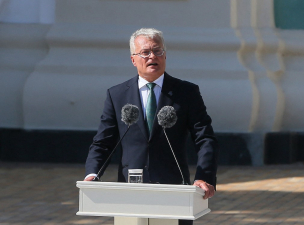 A litván elnök szerint biztosan NATO-tag lesz Ukrajna
