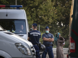 A Guardian szerint sérült menedékkérőkkel kegyetlenkedik Magyarország