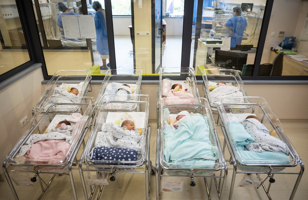 CSOK Plusz: az államtitkár megmondta, meddig kell szülni