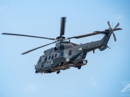 Harci helikopterek köröznek Pápa felett