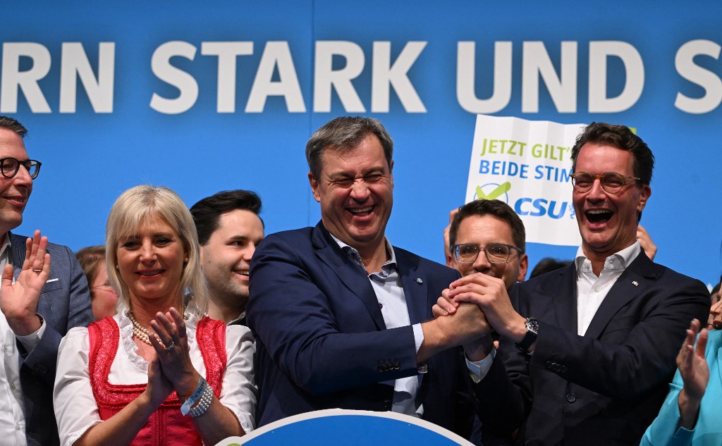 Bajorországban a CSU, Hessenben a CDU nyert 