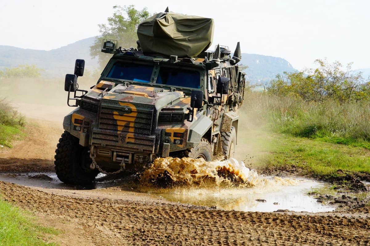 Magyarországra kerül a Gidrán páncélozott harcjármű gyártása