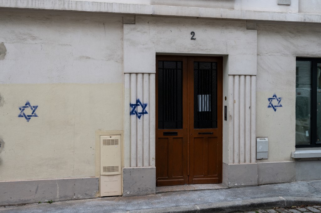 Növekvő antiszemitizmussal néz szembe a franciaországi zsidó közösség