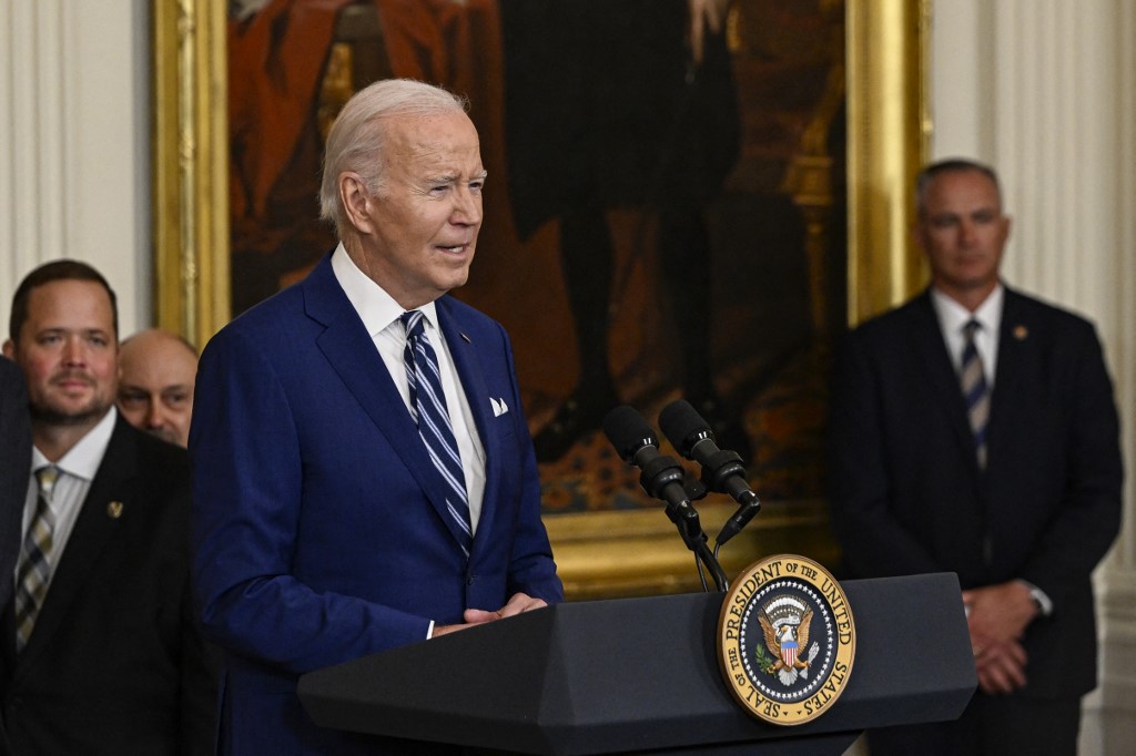 Joe Biden kijelentette, hogy meg kell óvni az Al-Shifa kórházat