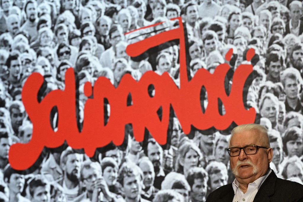 Vádat emeltek Lech Wałęsa ellen