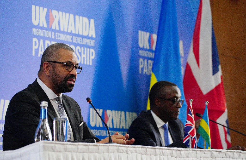 Új áttelepítési megállapodást írt alá a brit és a ruandai kormány