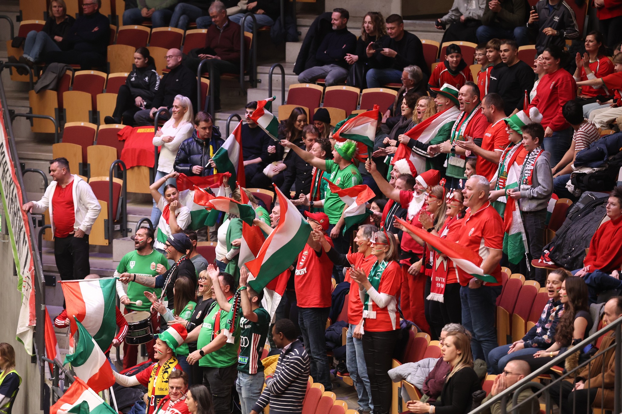 Két koraesti és egy esti meccs vár a női kézilabda-világbajnokság középdöntőjében a magyarokra