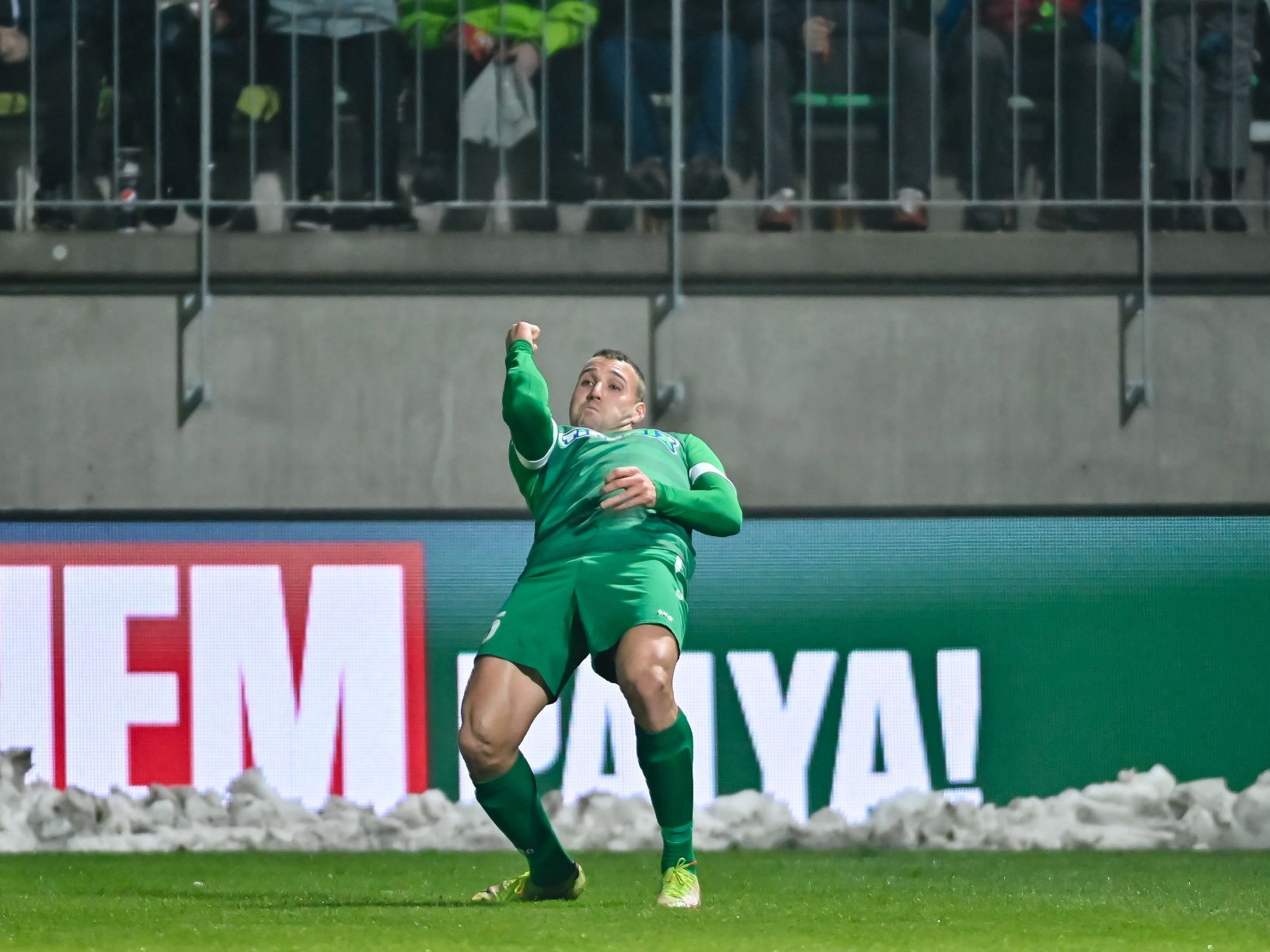 A Paks a Ferencváros legyőzésével élen zárja az évet