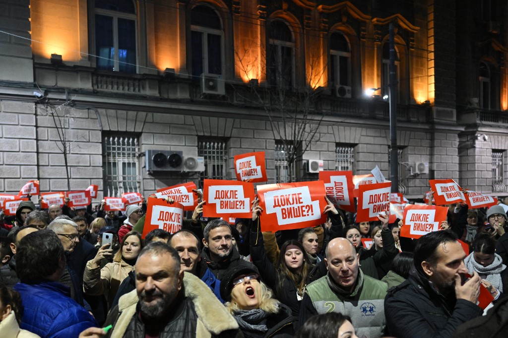  Éhségsztrájk, lemondások és tiltakozások a szerbiai választások után egy héttel is