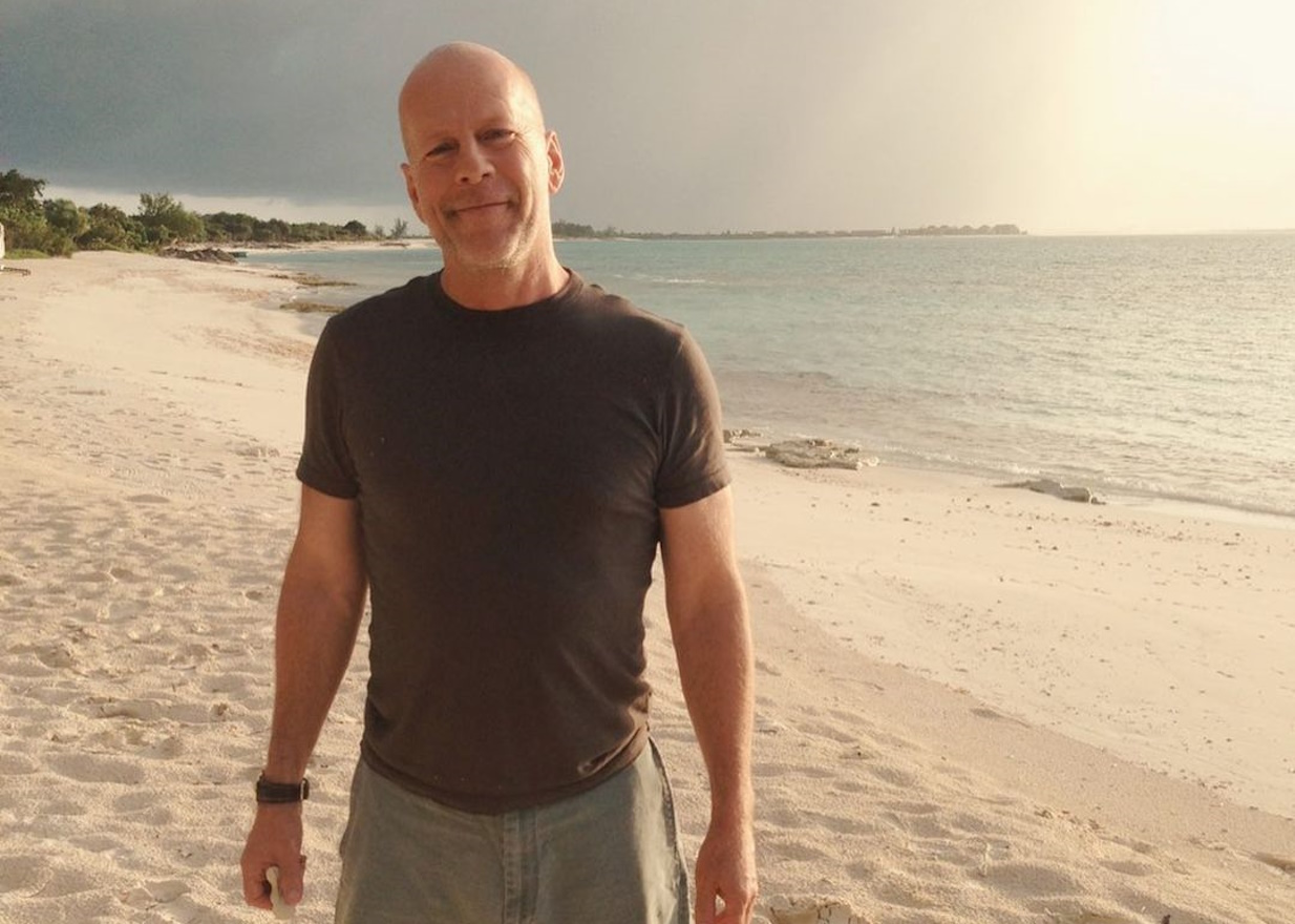 Szívszorító fotók: Bruce Willis családja a színész nélkül, de egy megható gesztussal ünnepelt