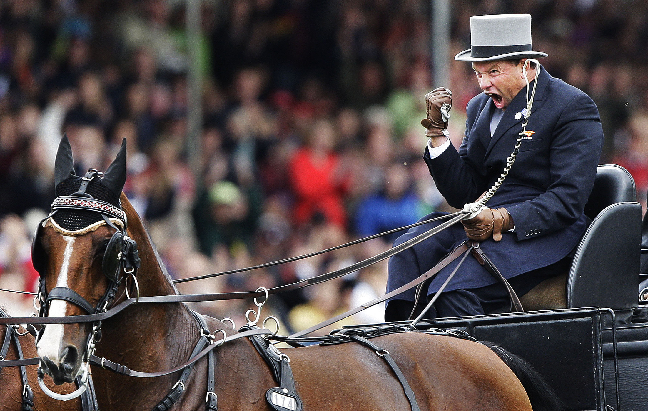 Orbán Viktor egyetlen éjszaka alatt kétszer is elköltött 865 millió forintot