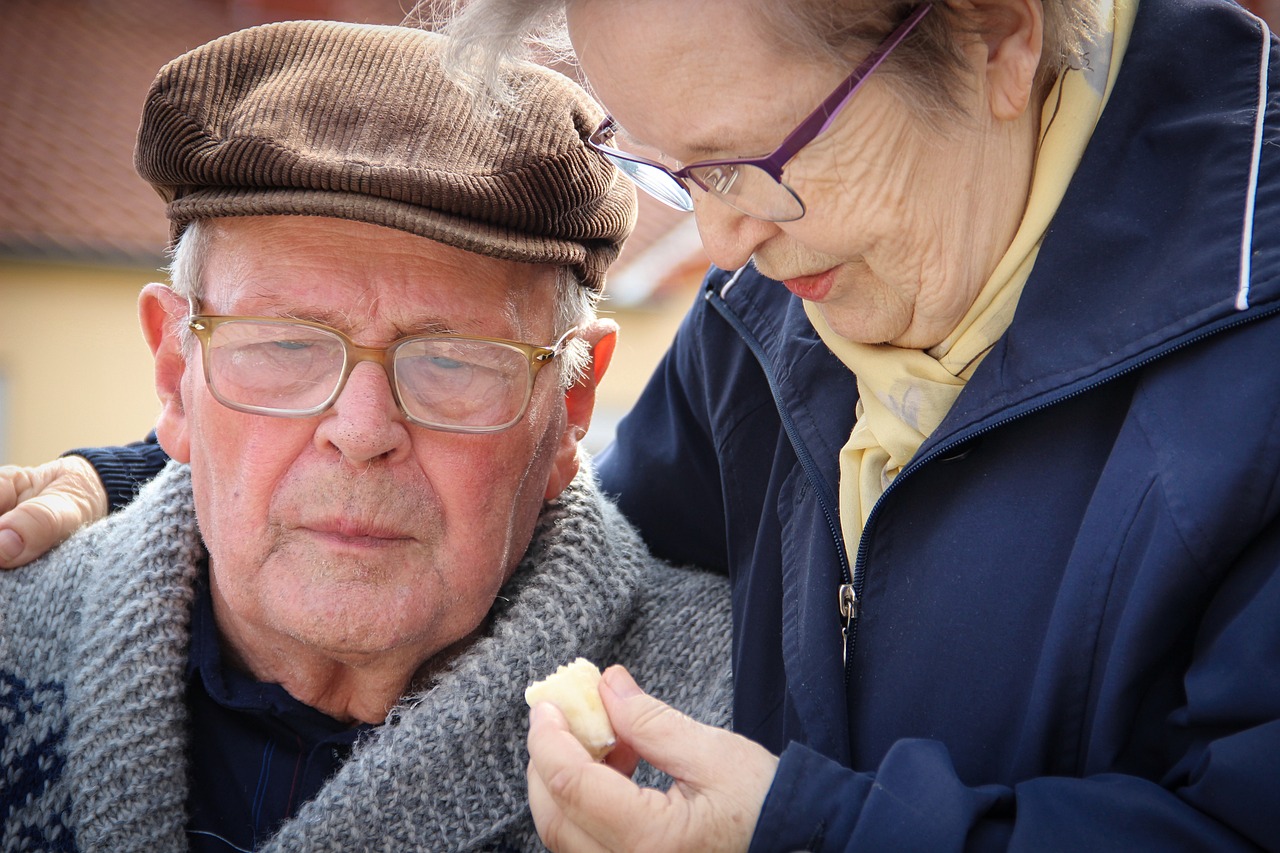 Sokkoló hírt kaptak a magyar nyugdíjasok