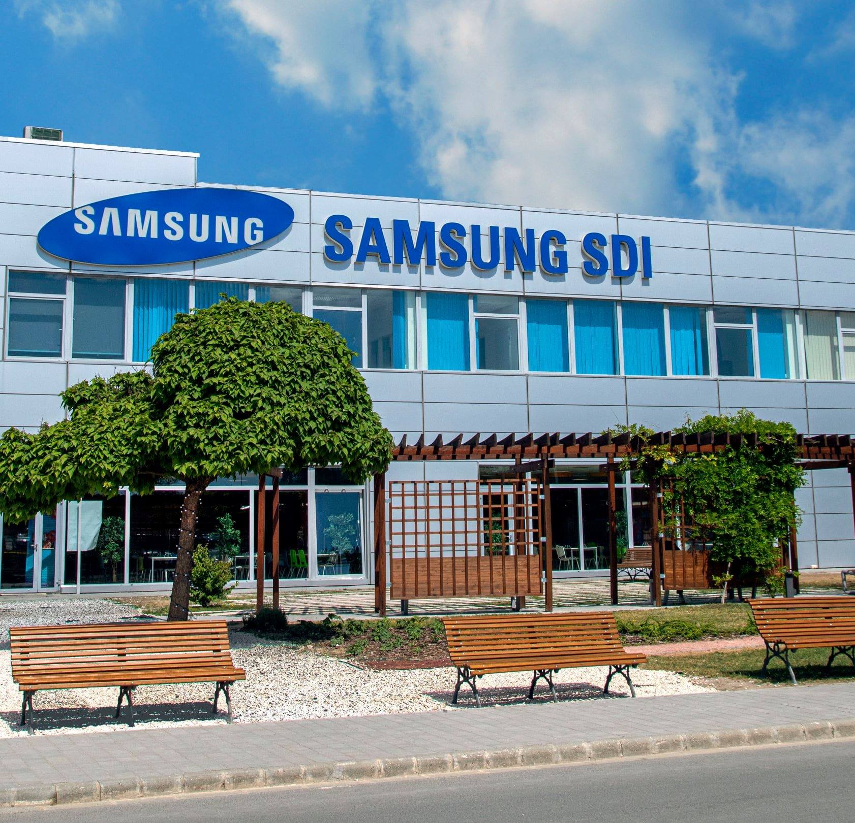 Hatályos engedély nélkül működik a gödi Samsung-gyár 