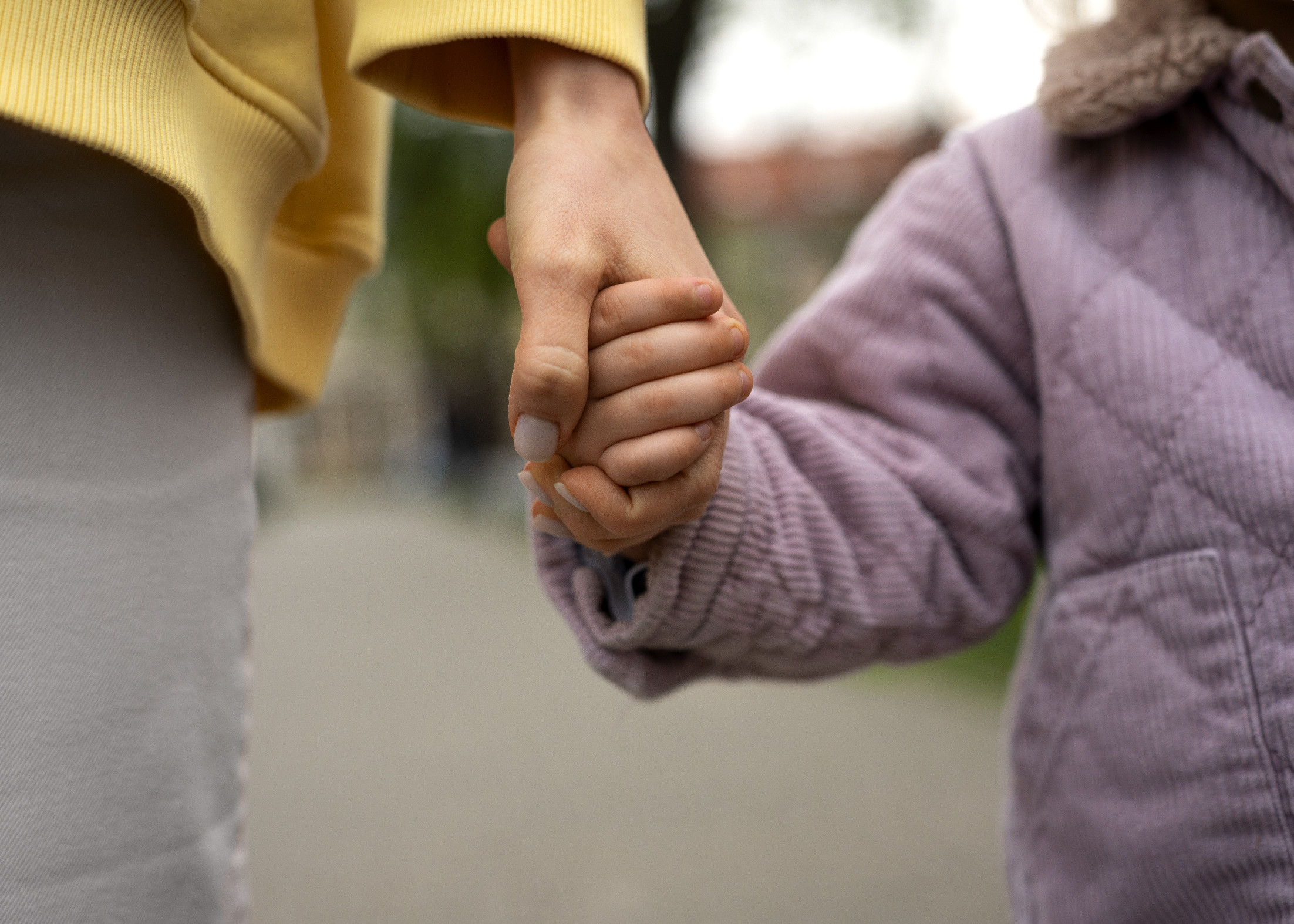 Miliárdokból ellenőrzi a gyermekvédelmi intézményvezetőket a kormány, a gyerekekre jóval kevesebb jut