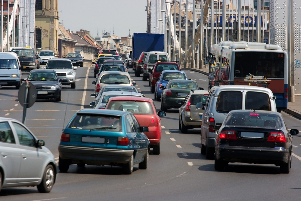 Változik a budapesti közlekedés, korlátozásokra számíthatnak az autósok