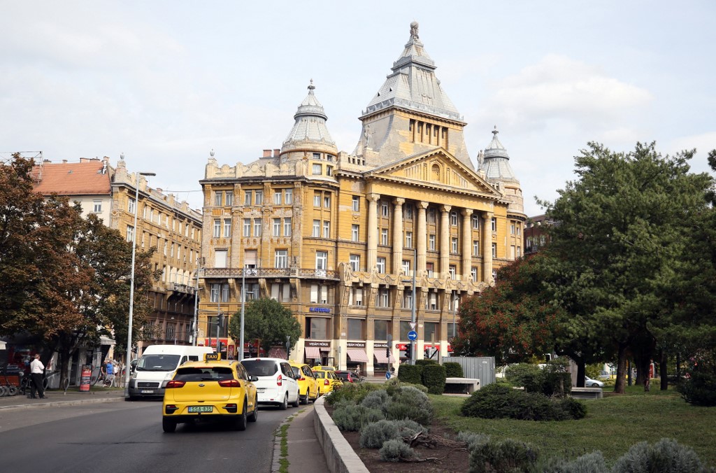 Átalakul Budapest egyik legforgalmasabb utcája, így fog kinézni