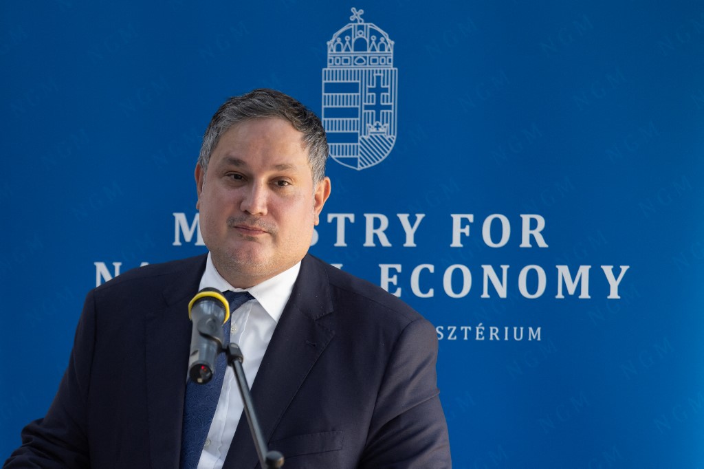 Költségvetés 2026: ennyi pénzt szán a kormány a nyugdíjakra 