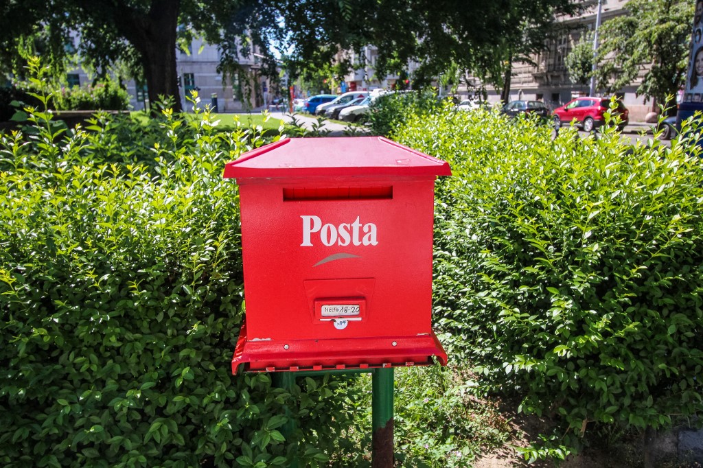 Figyelmeztetést adott ki a Magyar Posta, 2 millió ember érint ez a határidő