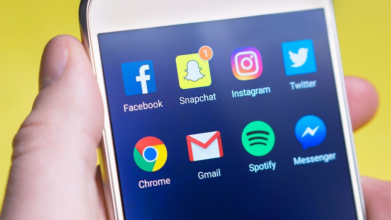 Szigorít Ausztria, jönnek a kémprogramok a Messengerre