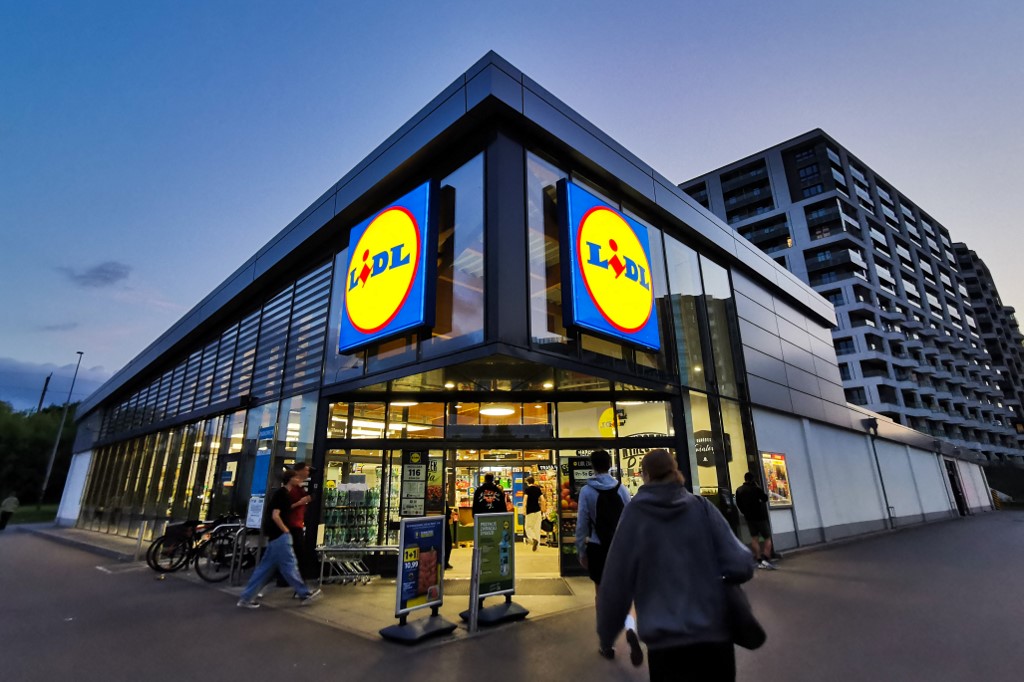 Változás a Lidl önkiszolgáló kasszáinál, ez mindenkit érint